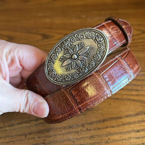Brighton Y2K VTG Croc Embossed Brown Leather Belt Silver Oval Buckle 36.5” - Picture 1 of 10